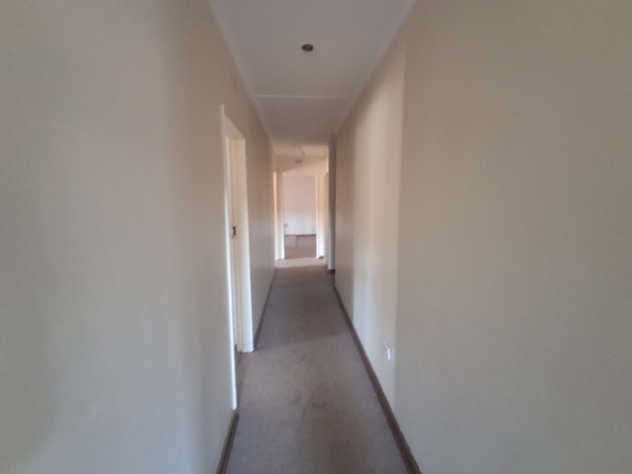 3 Bedroom Property for Sale in Riebeeckstad Free State